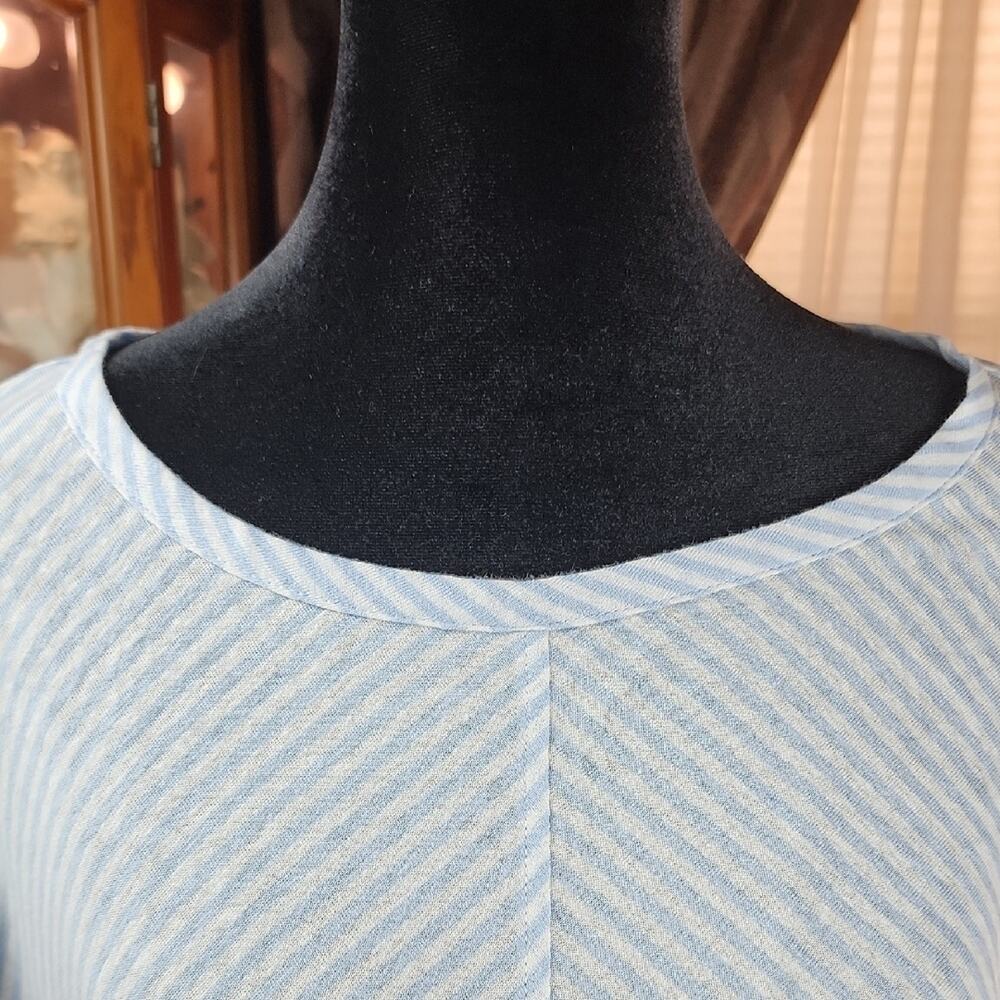 J. JILL | Cute Light Blue White Striped Cap Sleeve Linen Blend Waist Tie Top | M - Picture 2 of 12